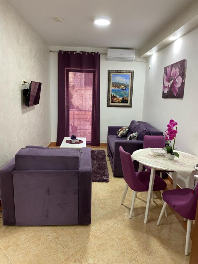 Hotel Suzana Budva Bagian luar foto