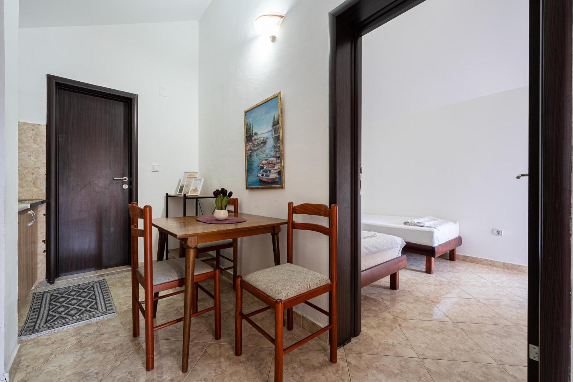 Hotel Suzana Budva Ruang foto